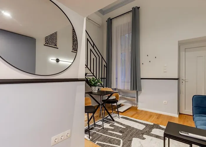 Nescaflat 3in1 Third بودابست