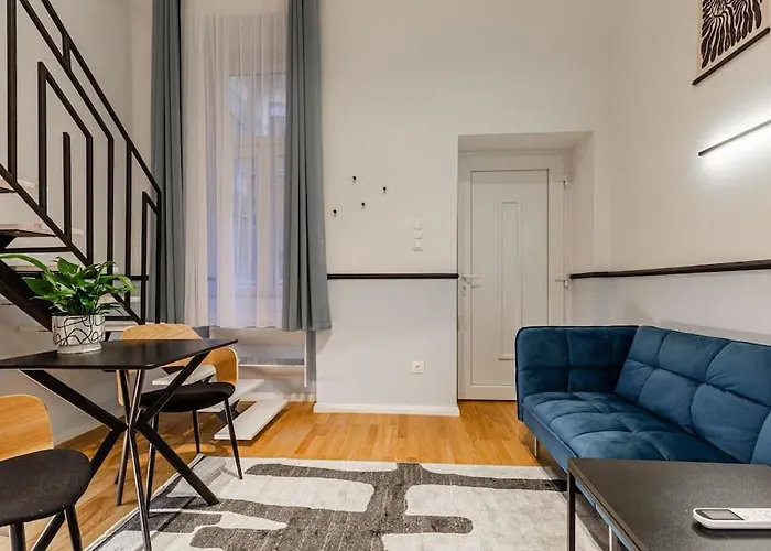 Apartament Nescaflat 3in1 Third *
